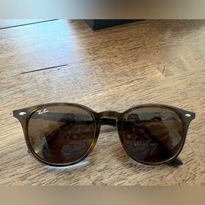 Ray ban sunglasses